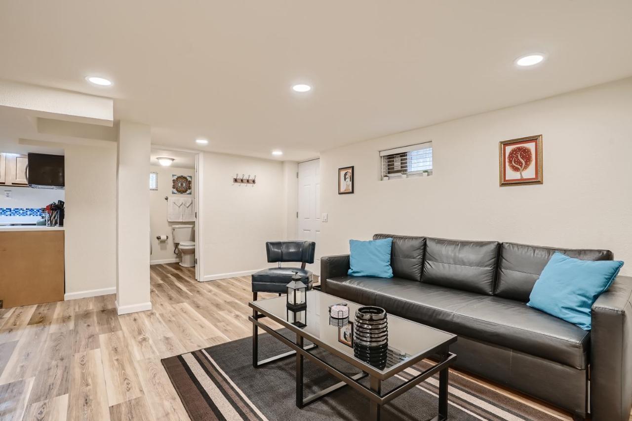 Sloans Lake Getaway - Basement Apartment Near Broncos And Downtown Denver Lakewood Exterior photo