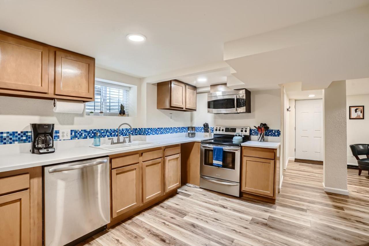 Sloans Lake Getaway - Basement Apartment Near Broncos And Downtown Denver Lakewood Exterior photo